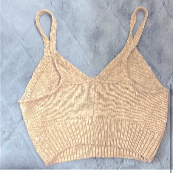 ASTR tan nude knit crop top stretchy breathable and comfortable worn only once - Picture 2 of 3